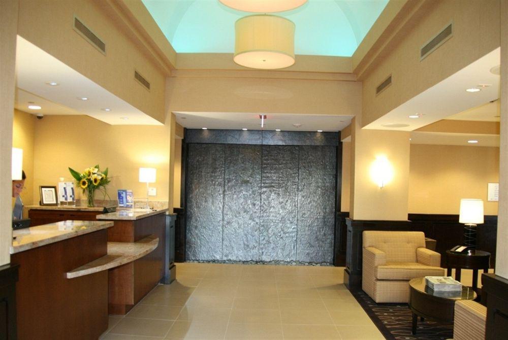 Holiday Inn Express Jacksonville Beach By Ihg Interior foto