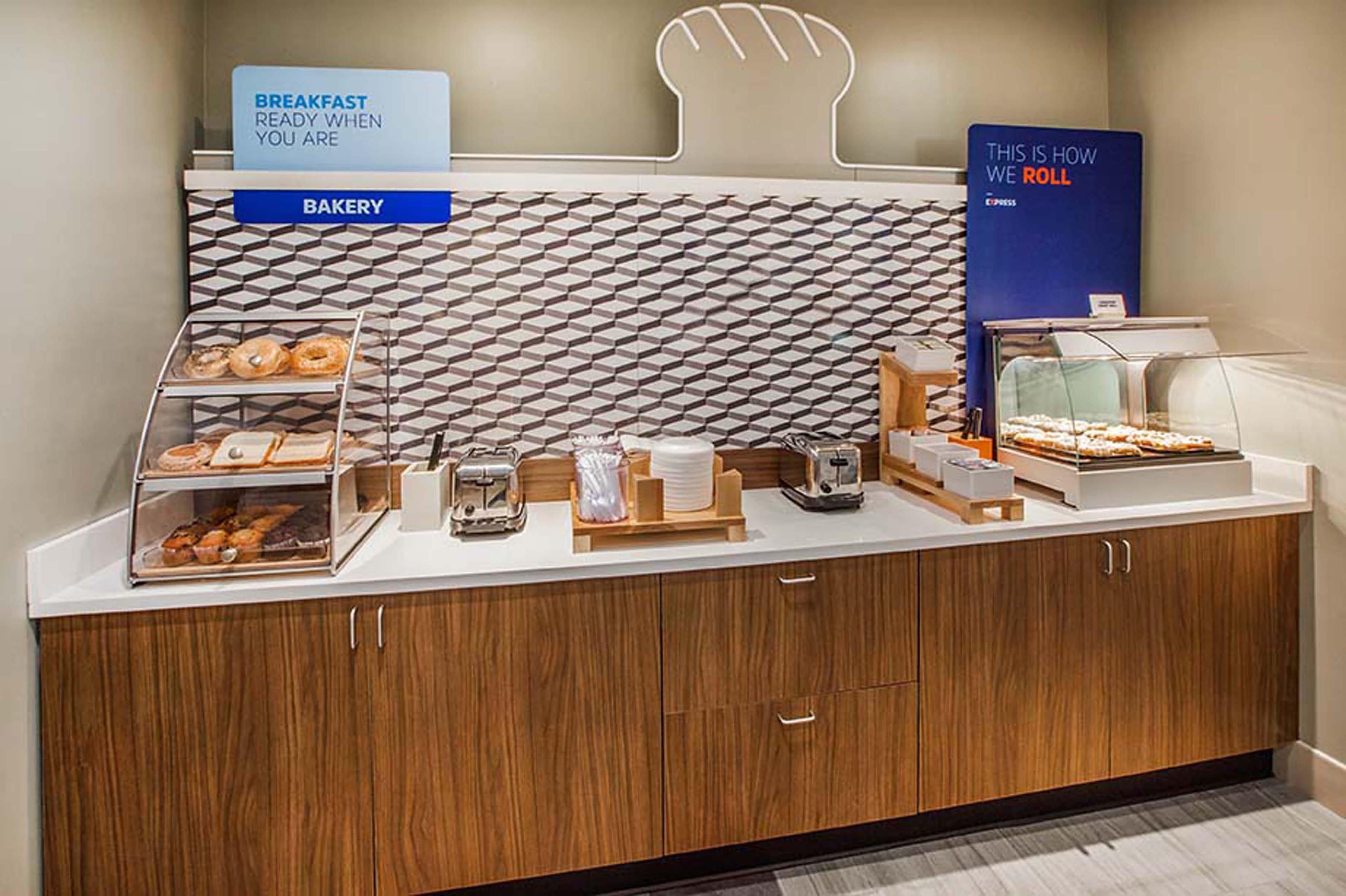 Holiday Inn Express Jacksonville Beach By Ihg Exterior foto